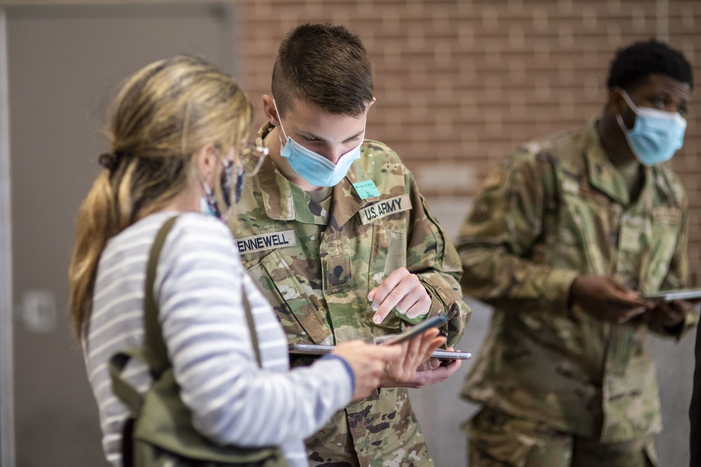 Pa. Air and Army National Guard support Philadelphia vaccine distribution