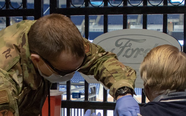 Ford Field Community Vaccination Center opens in Detroit