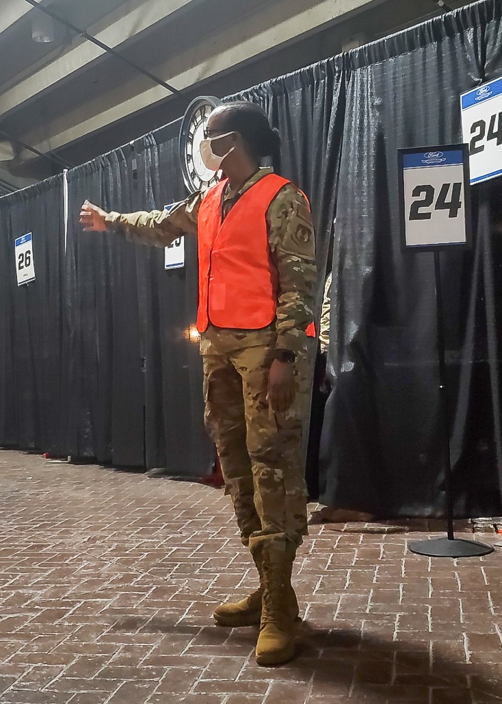 Airmen support Ford Field Community Vaccination Center in Detroit