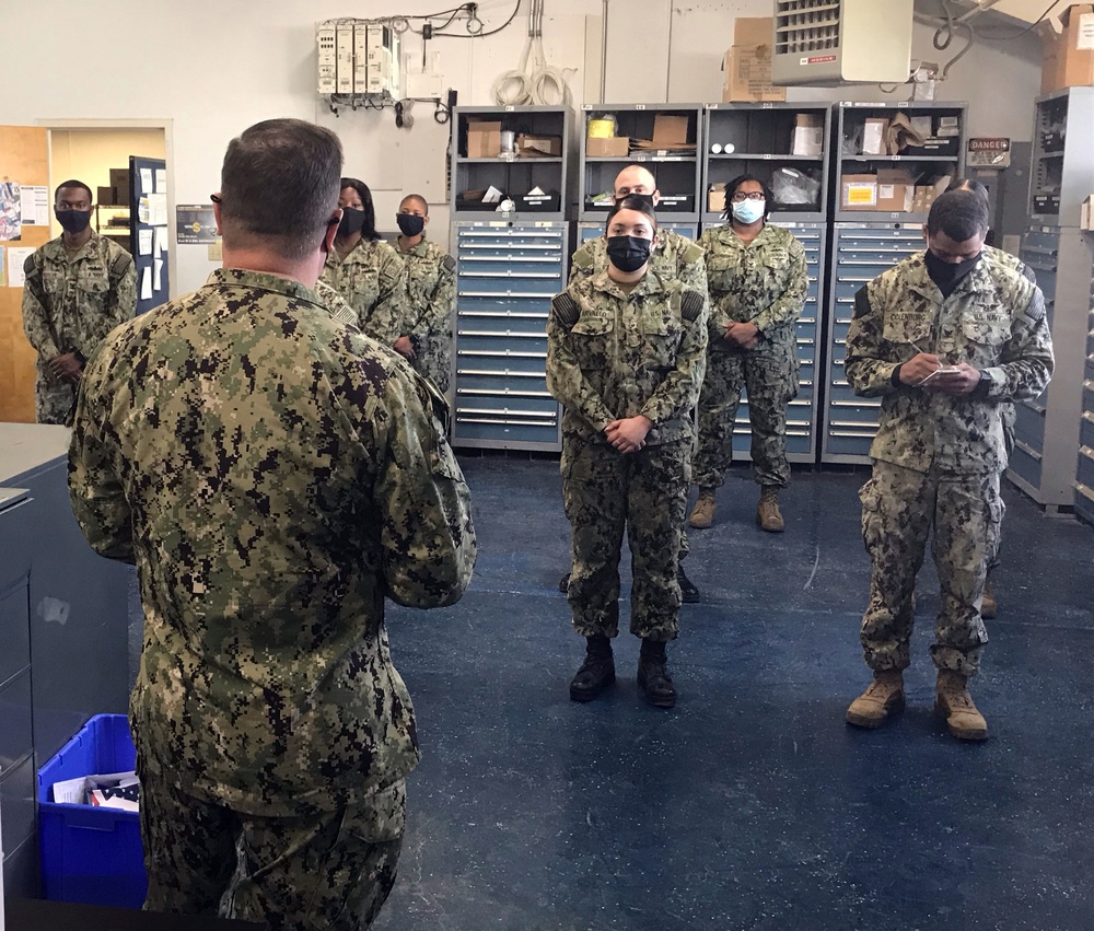 NAVSUP FLC San Diego Commanding Officer visits, awards China Lake personnel