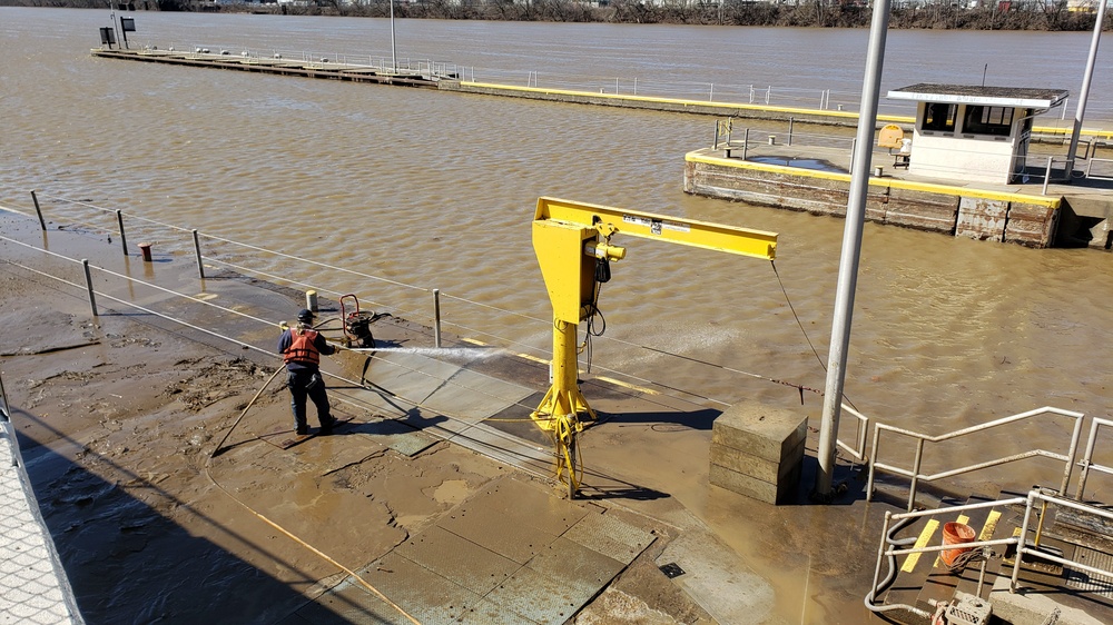 High water means high stakes for Pittsburgh locks, dams