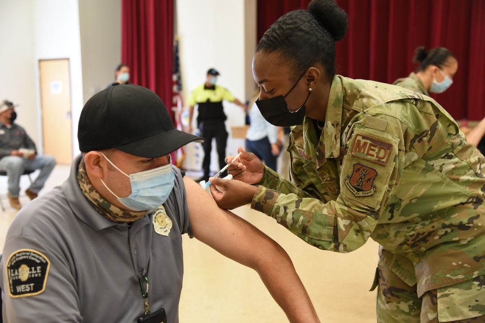 AZNG provides vaccinations to residents of Yuma County