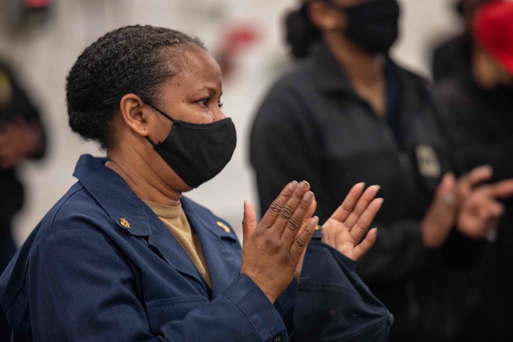 Arlington Sailors celebrate women's history