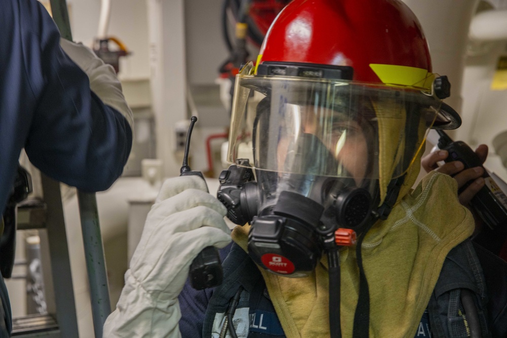 USS Curtis Wilbur Conducts Damage Control Drills