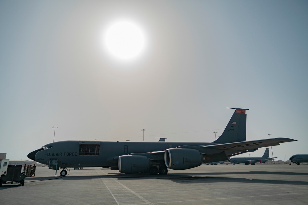 Python Ops refuel F-16s