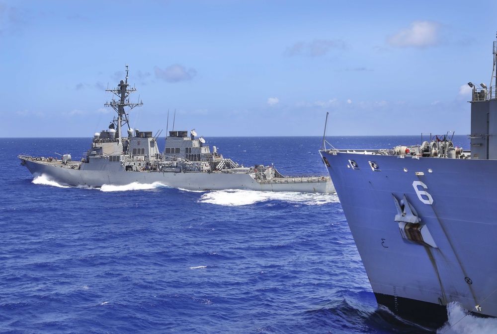 USS Benfold Conducts RAS