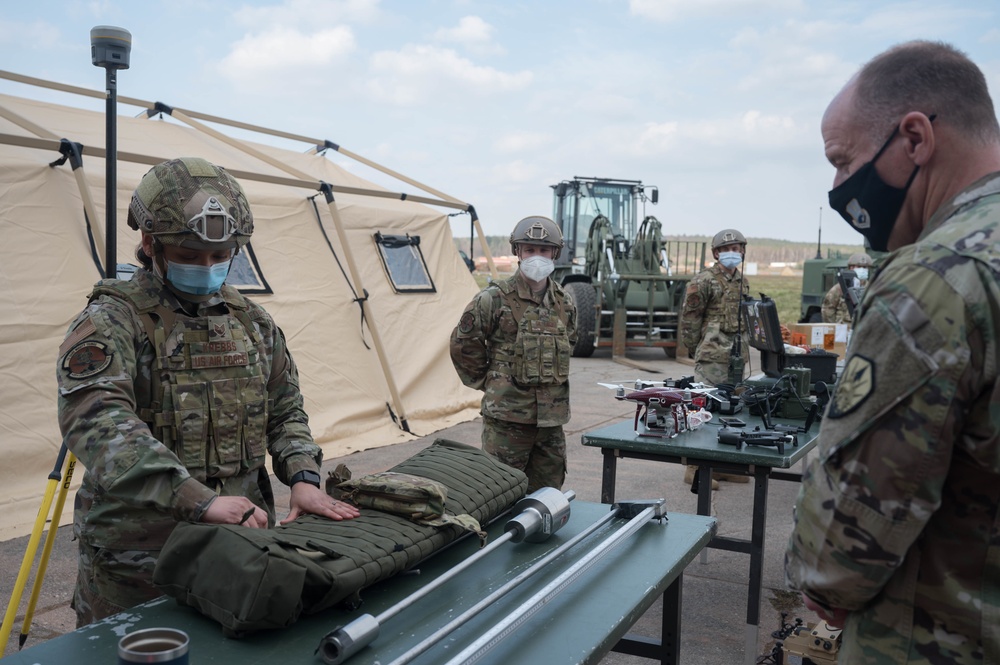 TRANSCOM commander visits Ramstein