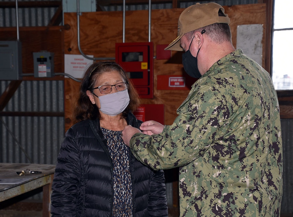 World-renowned Navy chemist retires after 41 years