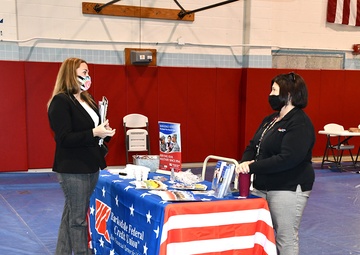Fort Polk spouses take advantage of employment fair