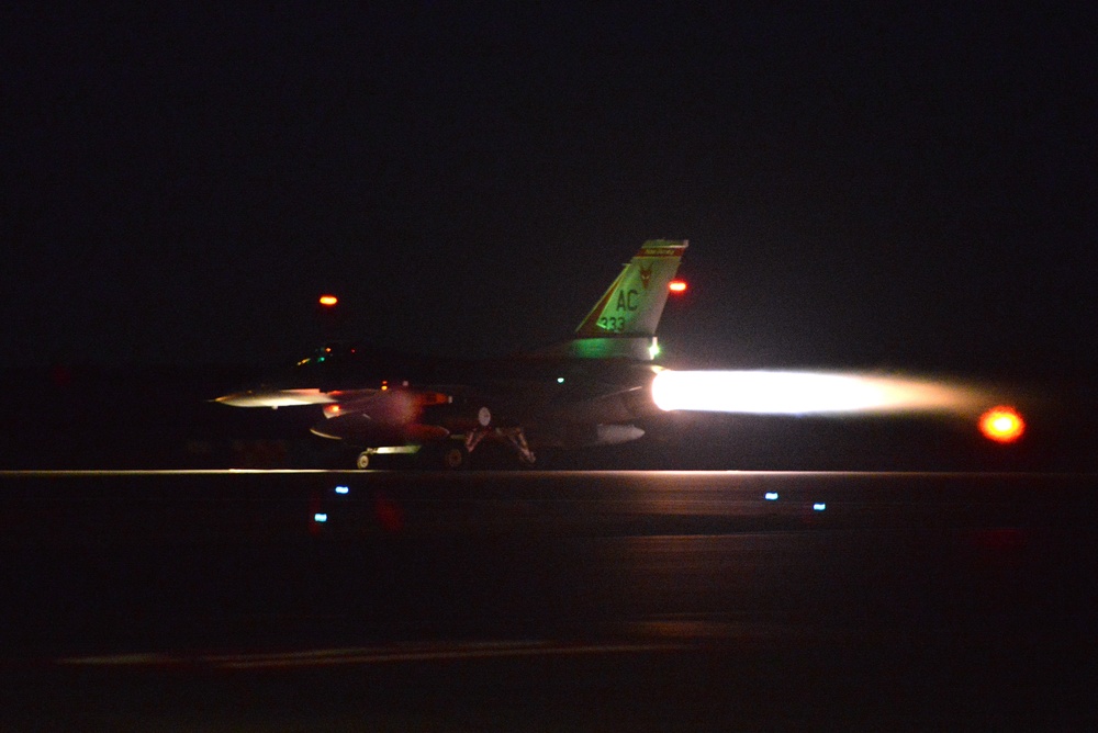 177th Fighter Wing of the New Jersey Air National Guard launches early morning sorties
