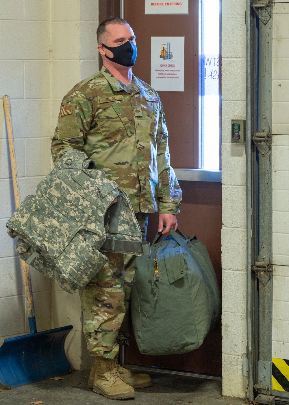 124th Logistics Readiness Squadron Runs Deployment Line for Presidential Inauguration