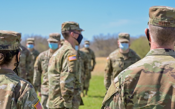 Maj. Gen. Neely Visits Service Members Working Vaccination Sites