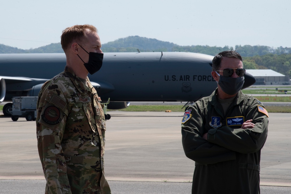 6th ARW leaders visit ‘Black Knights’