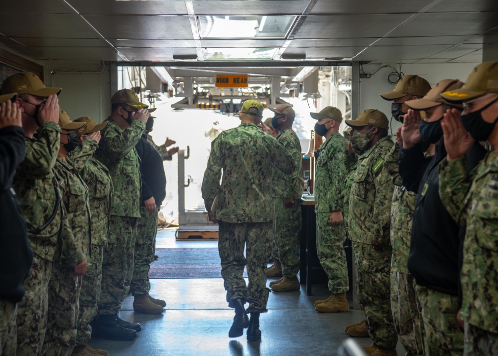 USNS Mercy's (T-AH 19) Medical Treatment Facility's Executive Officer Departs Ship