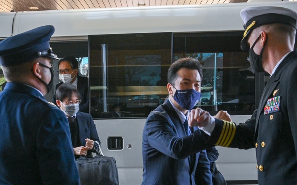 Japan State Minister of Foreign Affairs visits Misawa