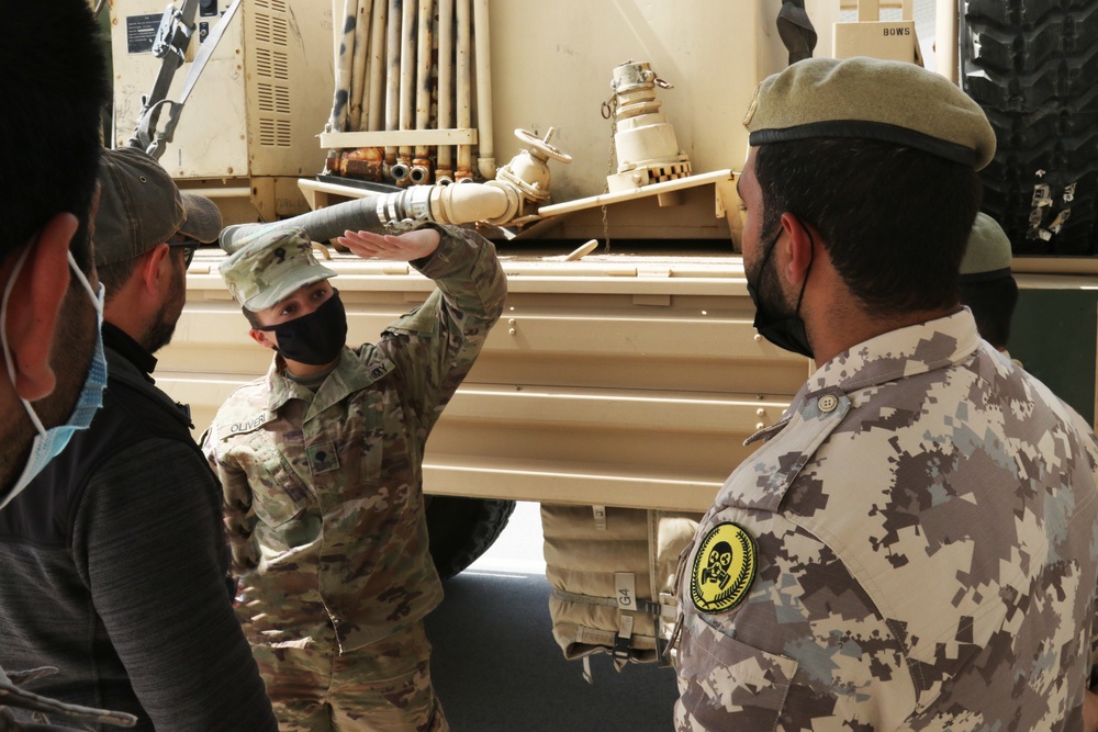 Invincible Sentry 21; U.S. Army Soldiers train with Qatari forces