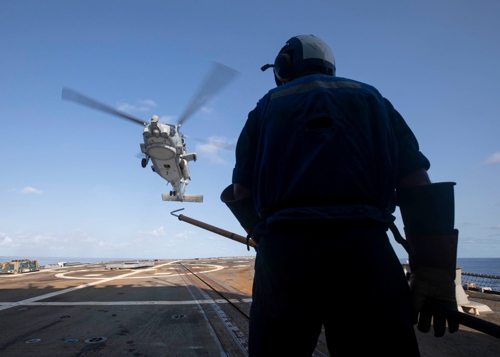 Recovery Assist Landing Training Aboard Rafael Peralta