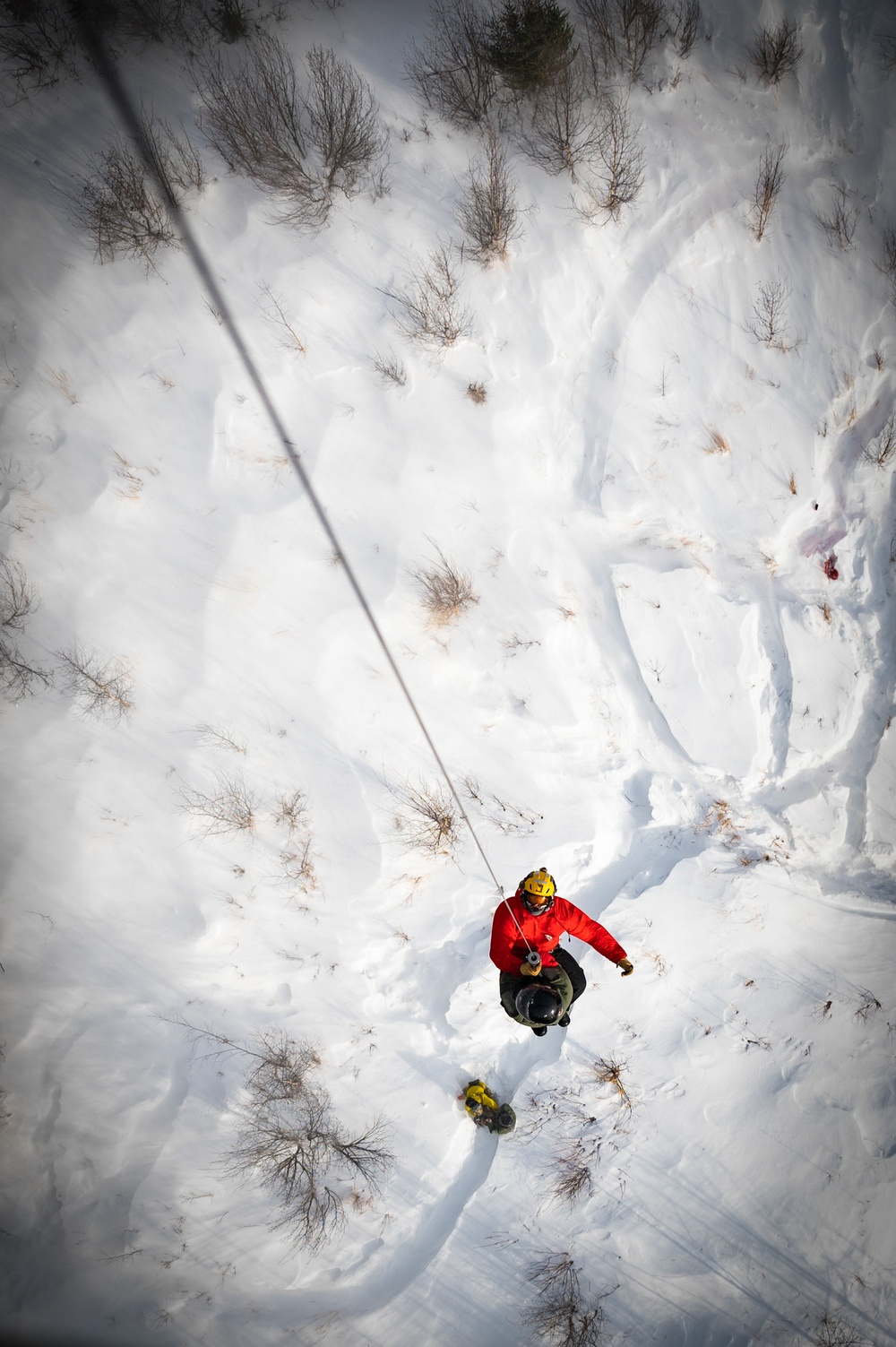 210th and 212th RQS conduct rescue exercise