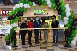 Fort Drum Exchange introduces a new, healthy meal option at food court