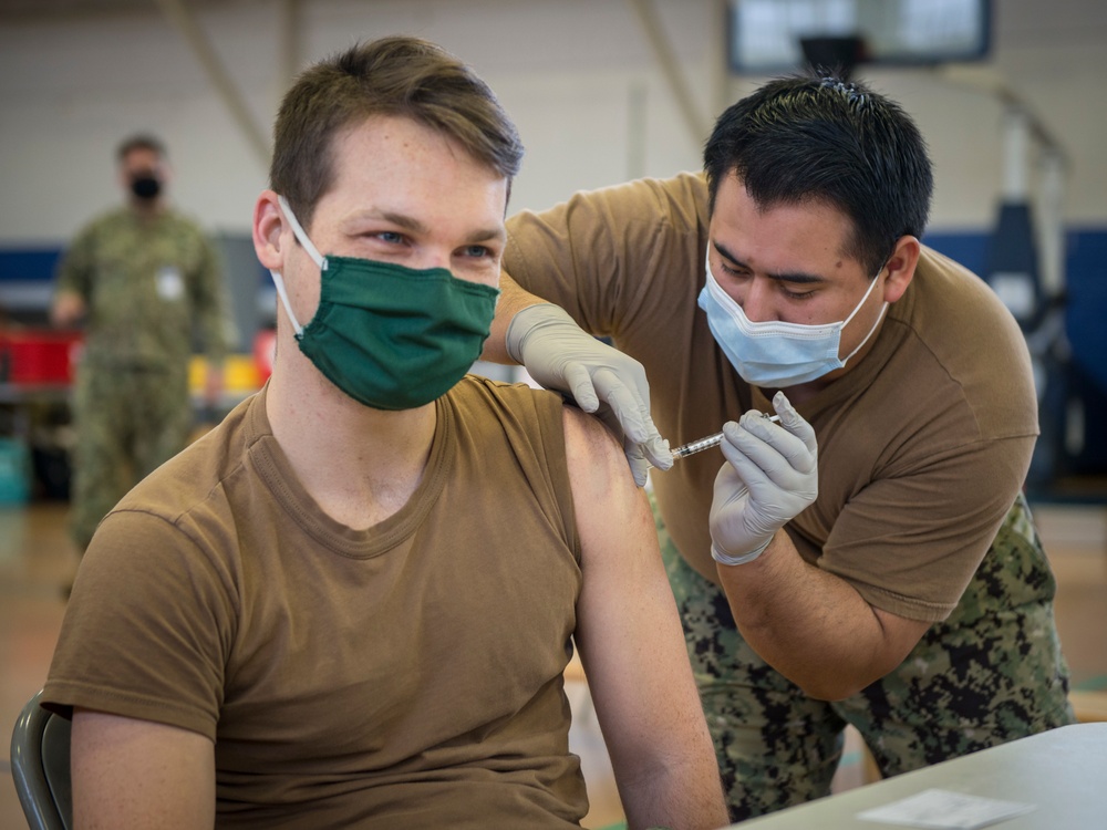 Connecticut Guard supports vaccine distribution at Naval Submarine Base New London
