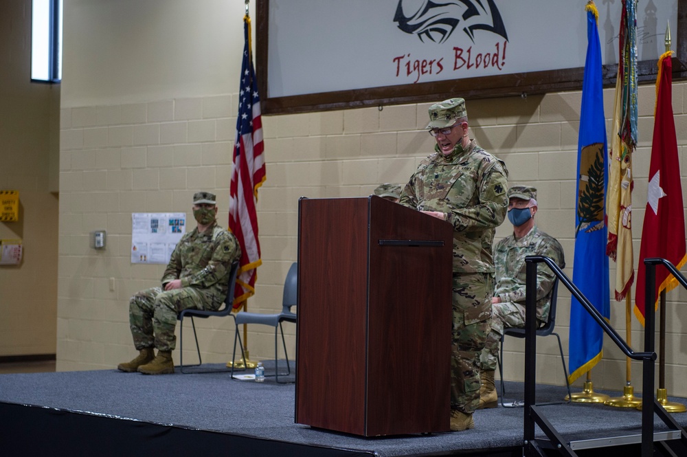 345th CSSB Soldiers depart for yearlong mobilization.