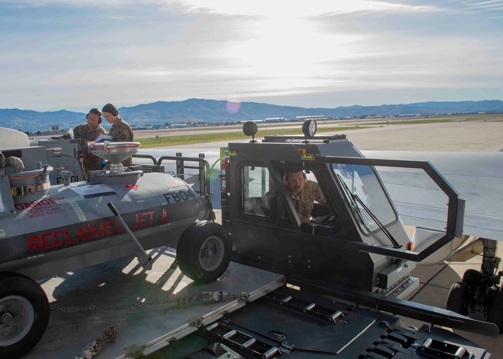 124th LRS Loads Equipment for Deployment