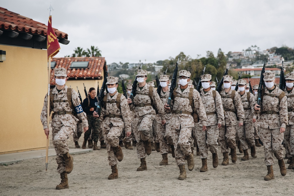 MCRD: San Diego Lima Co. Confidence Course