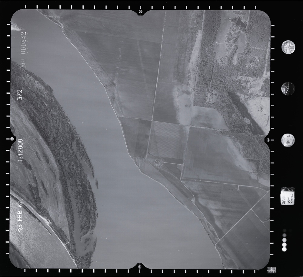 083315.110 - Arkansas River.372.3