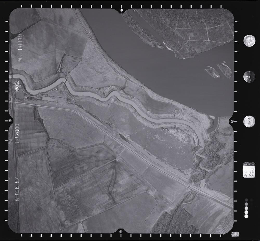 083313.194 - Arkansas River.372.1