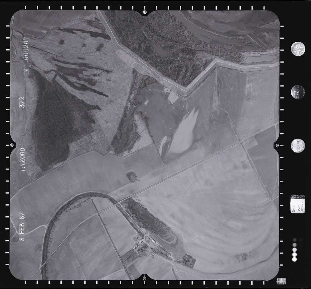 083313.207 - Arkansas River.372.1