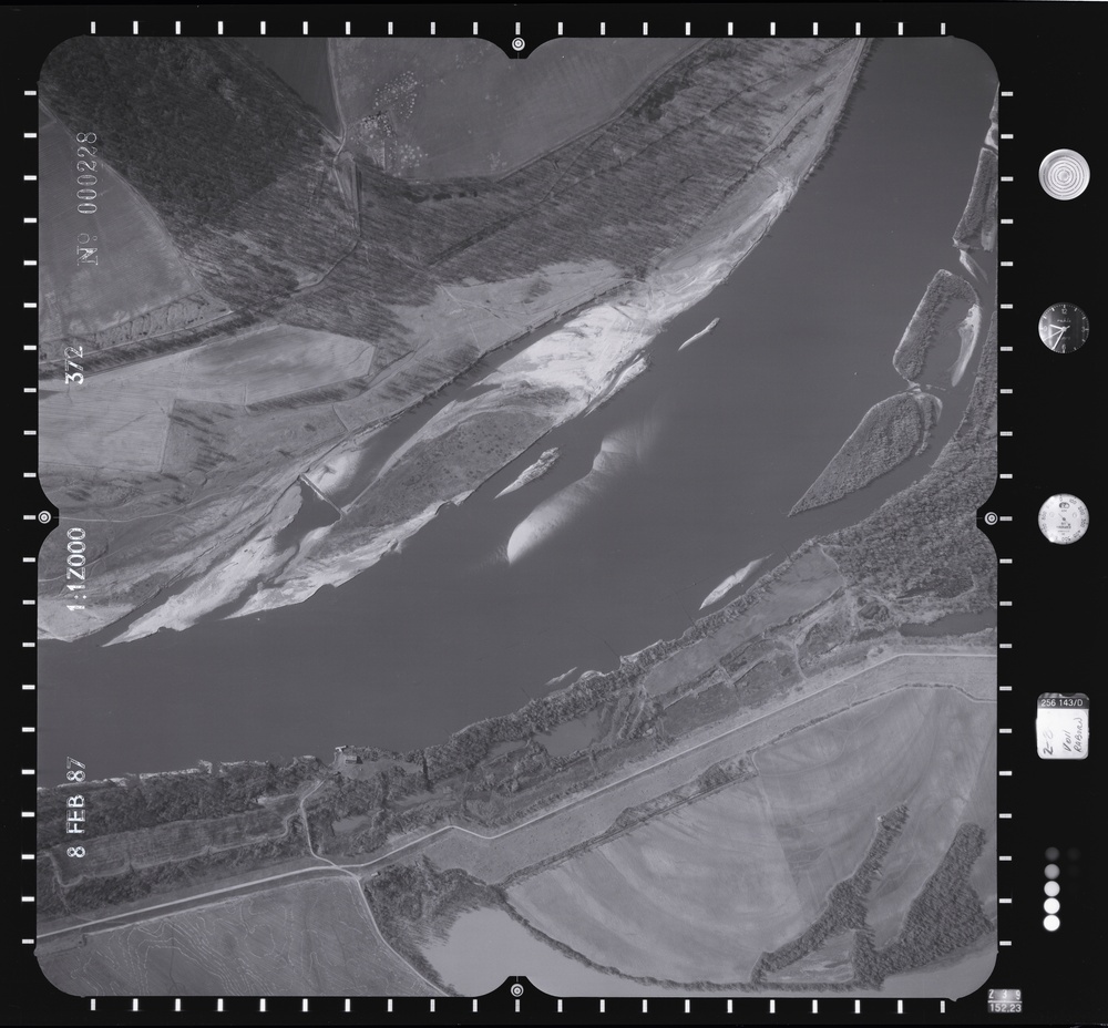 083313.228 - Arkansas River.372.1