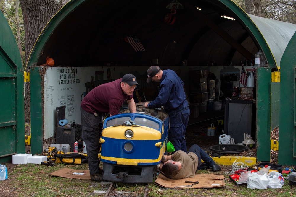 All aboard! SJAFB Airmen repair local train