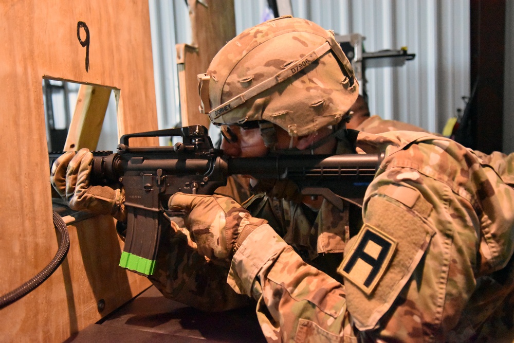'Patriot' Soldiers conduct EST training