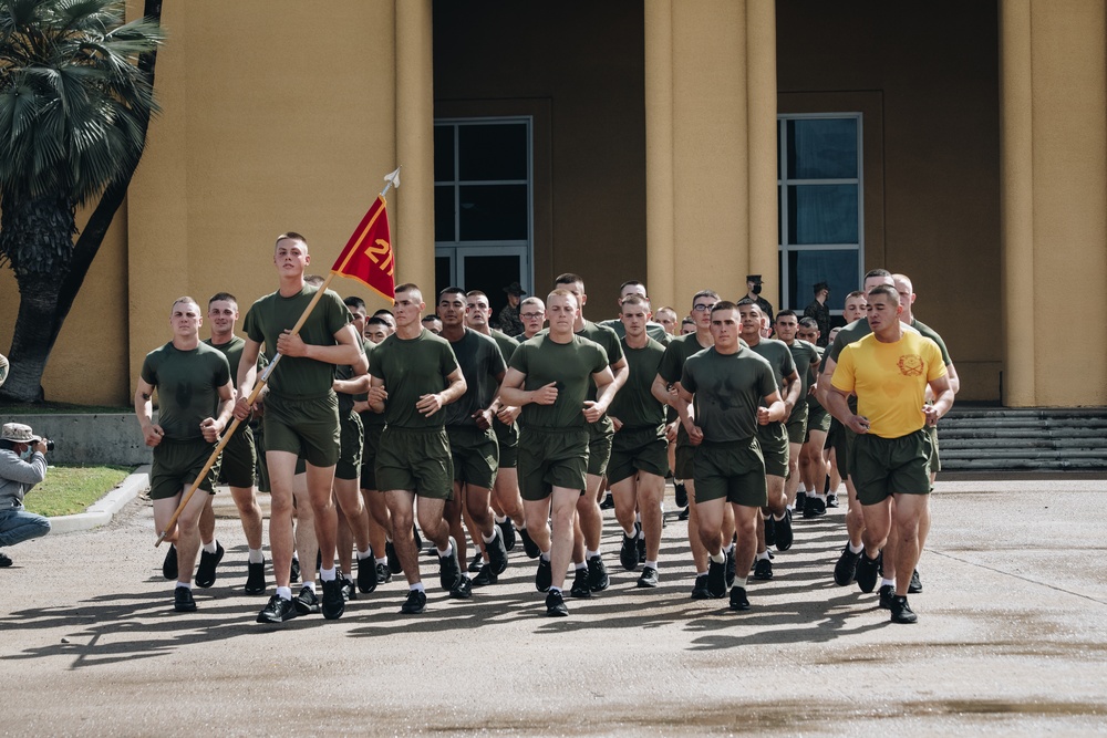 MCRD San Diego: Hotel Company Moto Run