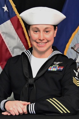 FRCE Sailor named Reserve Force Shore Sailor of Year