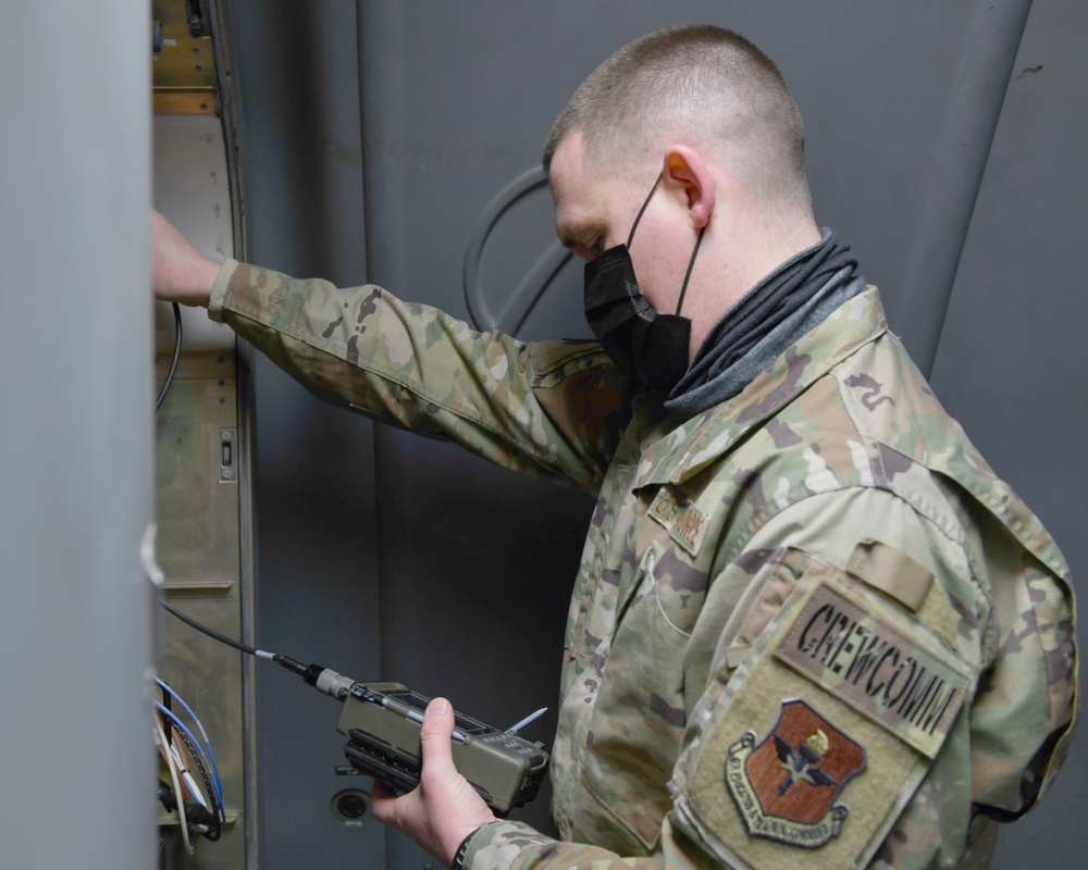 97 AMW Airmen demonstrate rapid airpower response during severe weather exercise