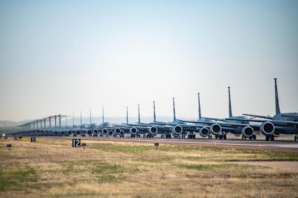 97 AMW Airmen demonstrate rapid airpower response during severe weather exercise