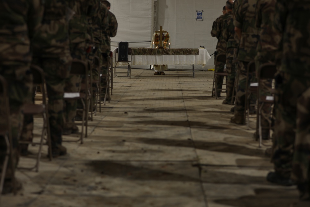 1CD Chaplain offers Easter Sunday Mass to Foreign Troops on Fort Hood
