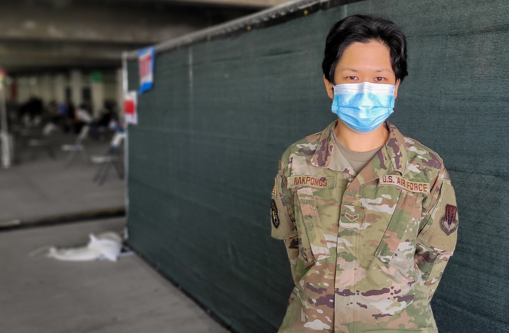 Cal Guard Airman from Thailand activated to Cal State LA vaccine site