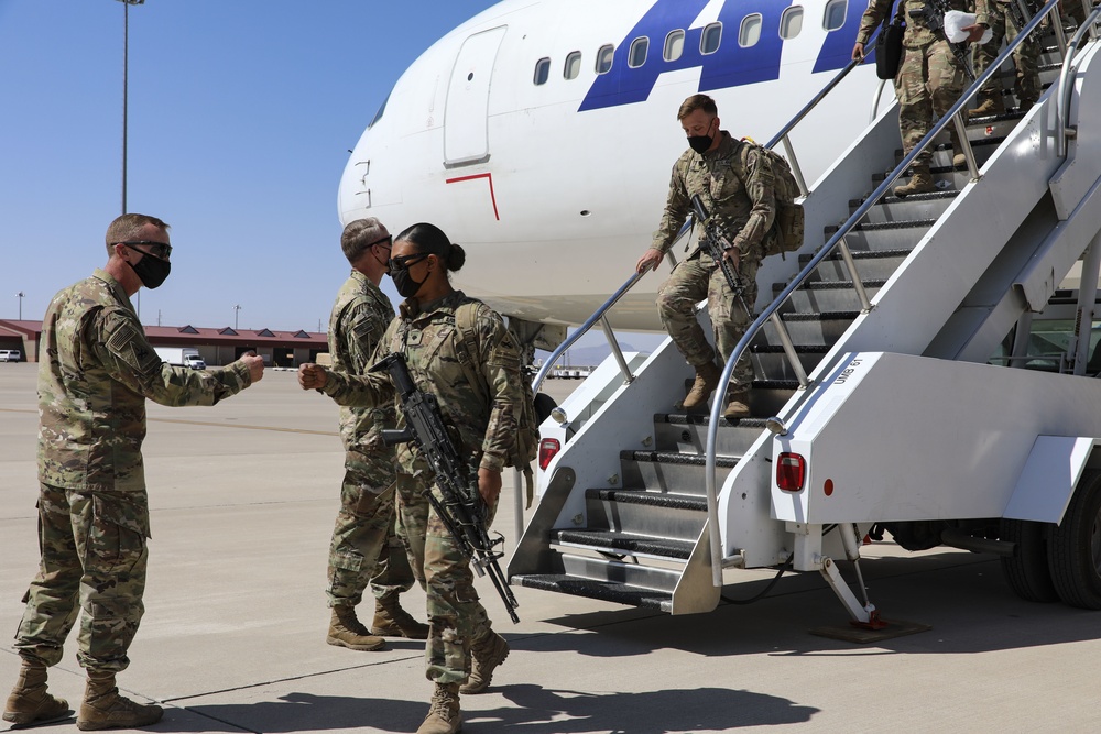 DVIDS Images 2ABCT Returns Home From Deployment [Image 8 of 19]