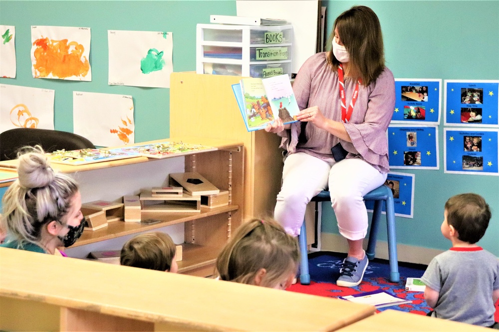Garrison commander's spouse supports 2021 Month of the Military Child with book reading at Fort McCoy