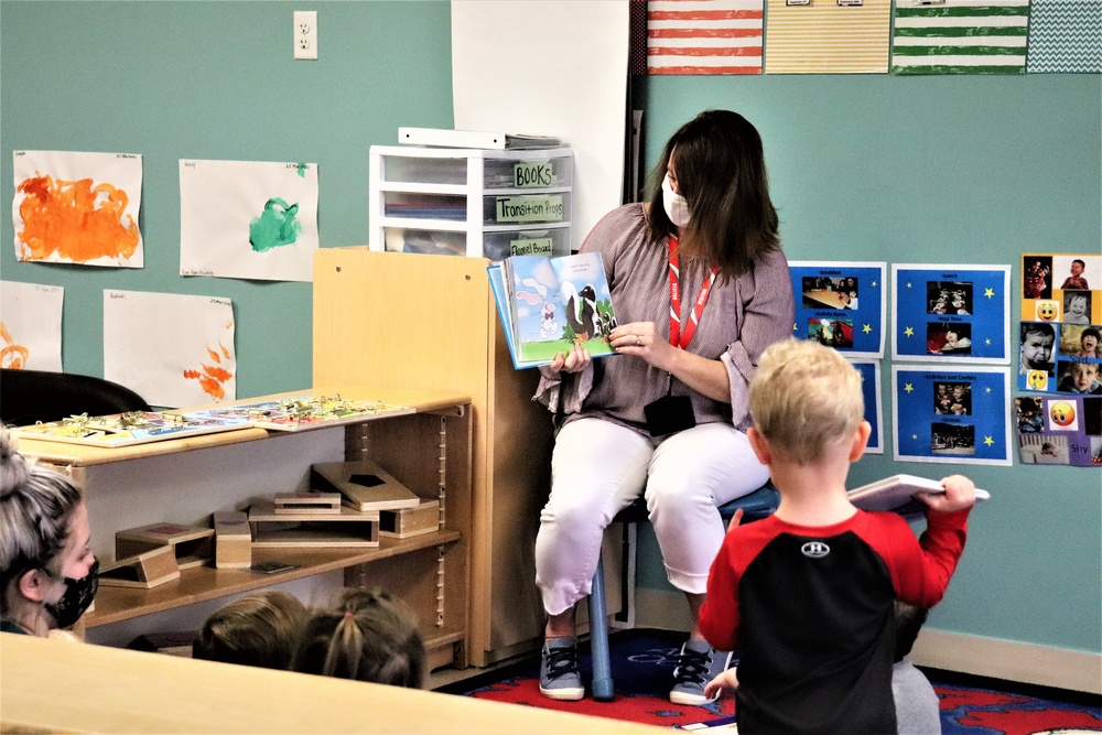 Garrison commander's spouse supports 2021 Month of the Military Child with book reading at Fort McCoy