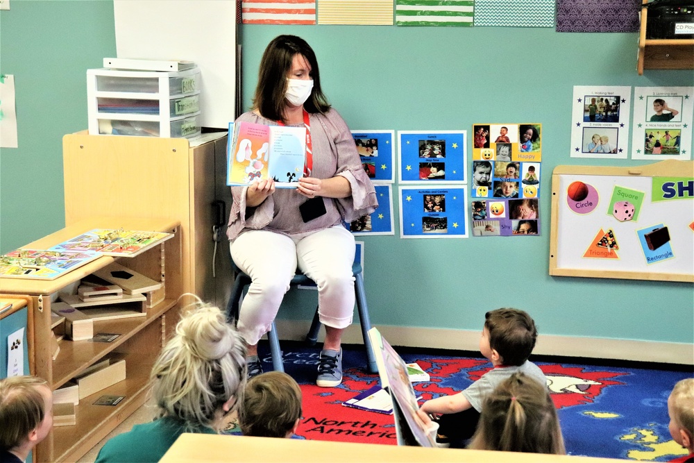 Garrison commander's spouse supports 2021 Month of the Military Child with book reading at Fort McCoy