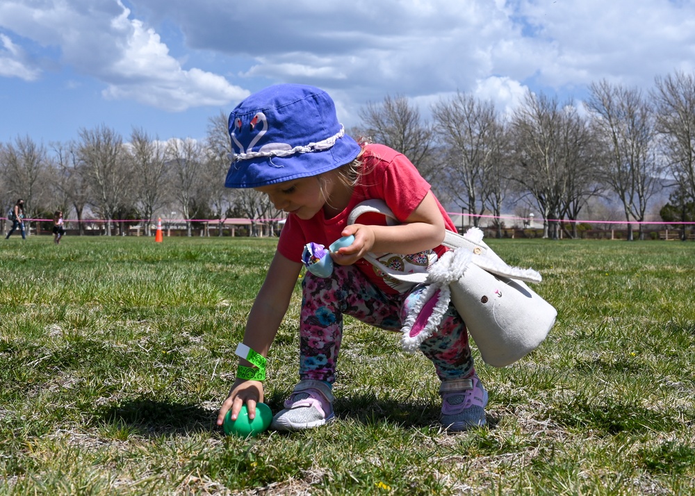 Kirtland 5/6 Hosts Easter Eggstravaganza