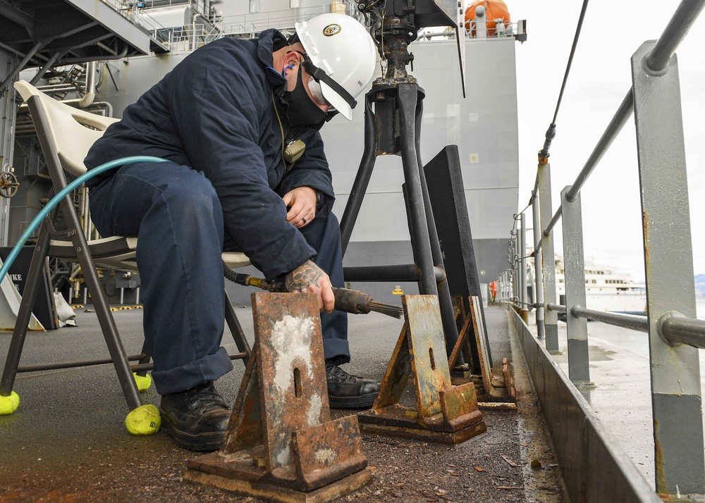 USS Hershel "Woody" Williams visits Croatia
