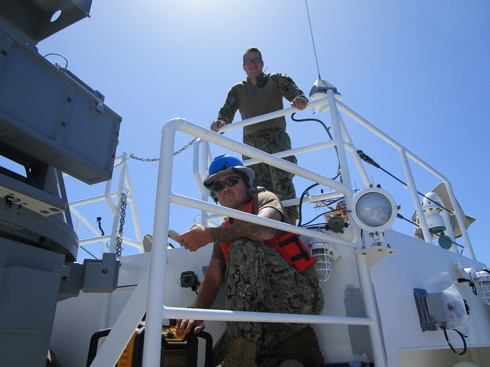 Astern Refueling at Sea