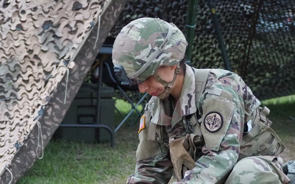 First 3d CR Female Officer Trains for Expert Infantry Badge Test
