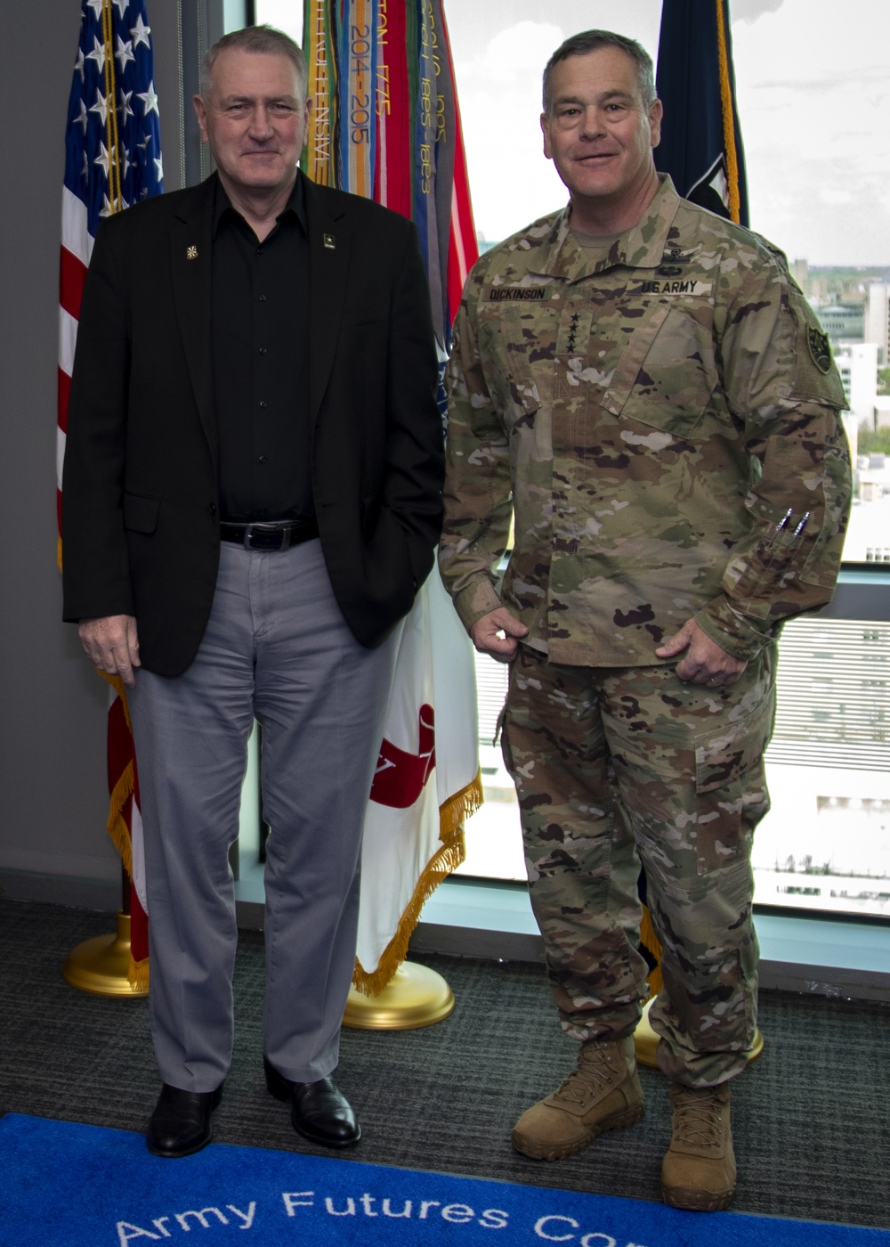 U.S. Space Command General meets with Army Futures Command