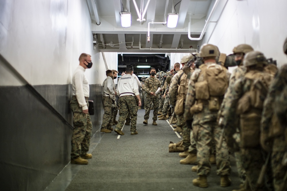 Marines with BLT 1/1 conduct serial call-away drill