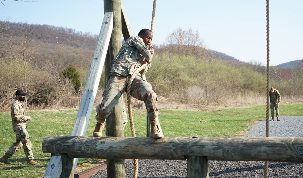 Air Assault School gets underway at Fort Indiantown Gap